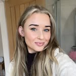 Cara Fullerton - @carafullerton1 - Instagram