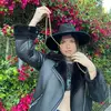 Cara Hart - @ilikeidiots - TikTok