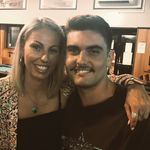 Cara Hawk - @huntervalleyhousewife - Instagram