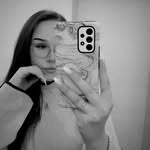 Cara Hochrainer🩷 - @cara.hochr - Instagram