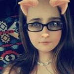 Cara Lindsay - @weaseljr64 - Instagram