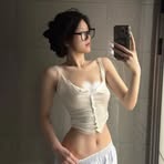 Petty Cara - Facebook