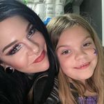 Cara Ray - @takincarabusiness - Instagram