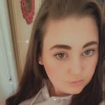 Cara Rayner - @caradeanfamily21 - Instagram