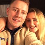 Cara Warner - @carawarnerrr - Instagram