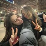Cara Watt - @carawatt - Instagram