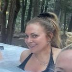Cari Anderson - @carirobin72 - Instagram