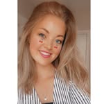 Cari Wyn✨ - @carirowlands - Instagram