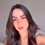 Carol Serrano - @caah_serrano - Instagram