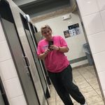 Cari Walker - @cari.walker.73 - Instagram