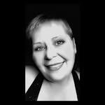 Cari Wells - @sllewirac - Instagram