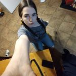 Cari Young - @cari1810 - Instagram