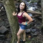 Carissa Bateman - @clarrisa_2.0 - Instagram