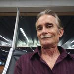 Carl Glick - @carlthesolargod - Instagram