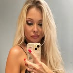 @carllamarvel - Instagram