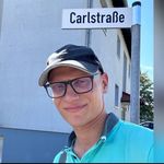Carl-Georg Schäfer - @der_kahle_carl - Instagram