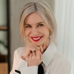Carla Regina Schmitz - @dracarlaschmitz.effetto - Instagram