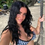 Carla Belucci La Grimace 😜 - @carlaabelucci - Instagram