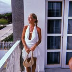 carla🍒 - @carlaballantyne - Instagram
