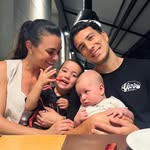 Carla - @carlabarella - Instagram