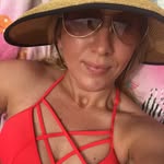 Carla Beach - @carlabeach22 - Instagram