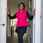 Carla Bee - Facebook