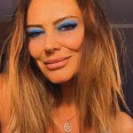 Carla Cabral - @carlacabral.oficial - Instagram