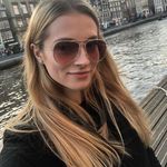 Carla Freundel - @carlafreundel - Instagram