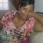 Carla goff - @atpeacelady - Instagram