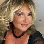 Carla Hazel - @divacarla74 - Instagram