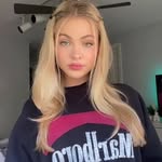 ℂ𝕒𝕣𝕝𝕒 𝕂𝕒𝕚𝕤𝕖𝕣 - @karjeqh - Instagram