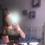 Carla Knowles - @carlamakeup_xo - Instagram