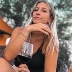 CARLI - @carlalamalfa - Instagram