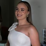 Carla Lemos - @_carlalem - Instagram