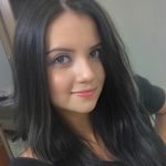 Carla Lins - @carlalinss - Instagram