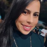 Carla Lins - @carlalinsl - Instagram