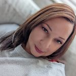 Carla Perkins - @carlaep95 - Instagram