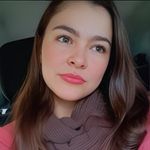 Carla Karina Renner - @carlakarinarenner - Instagram