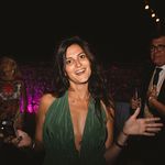 Carla Singer - @c_sgr - Instagram