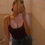 Carla Walls - @walls_2111 - Instagram