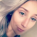 Carly Abbott - @carly.abb - Instagram