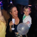 Carly Abbott - @carlyabbott75 - Instagram
