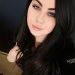 Carly Arnold - @carlyarnold86 - Instagram