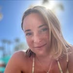 Carley Barker - @barkerboysmum - Instagram