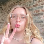 Carley Bell - Facebook