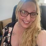 Carley Cooper - @c.j.coop86 - Instagram