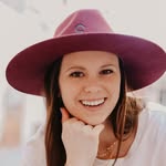 Carli Morgan - @cblifestyleblog - Instagram
