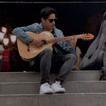Carlos Barton - @yami_carlos4 - Instagram