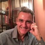 Carlos Bernard - Facebook