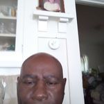 Carlos Blocker - @carlos.blocker.37 - Instagram